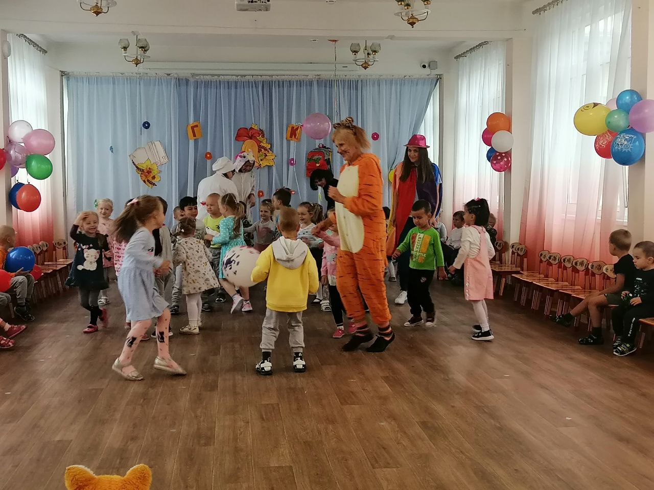 музыкально-спортивный праздник "День знаний!" музыкально-спортивный праздник "День знаний!"