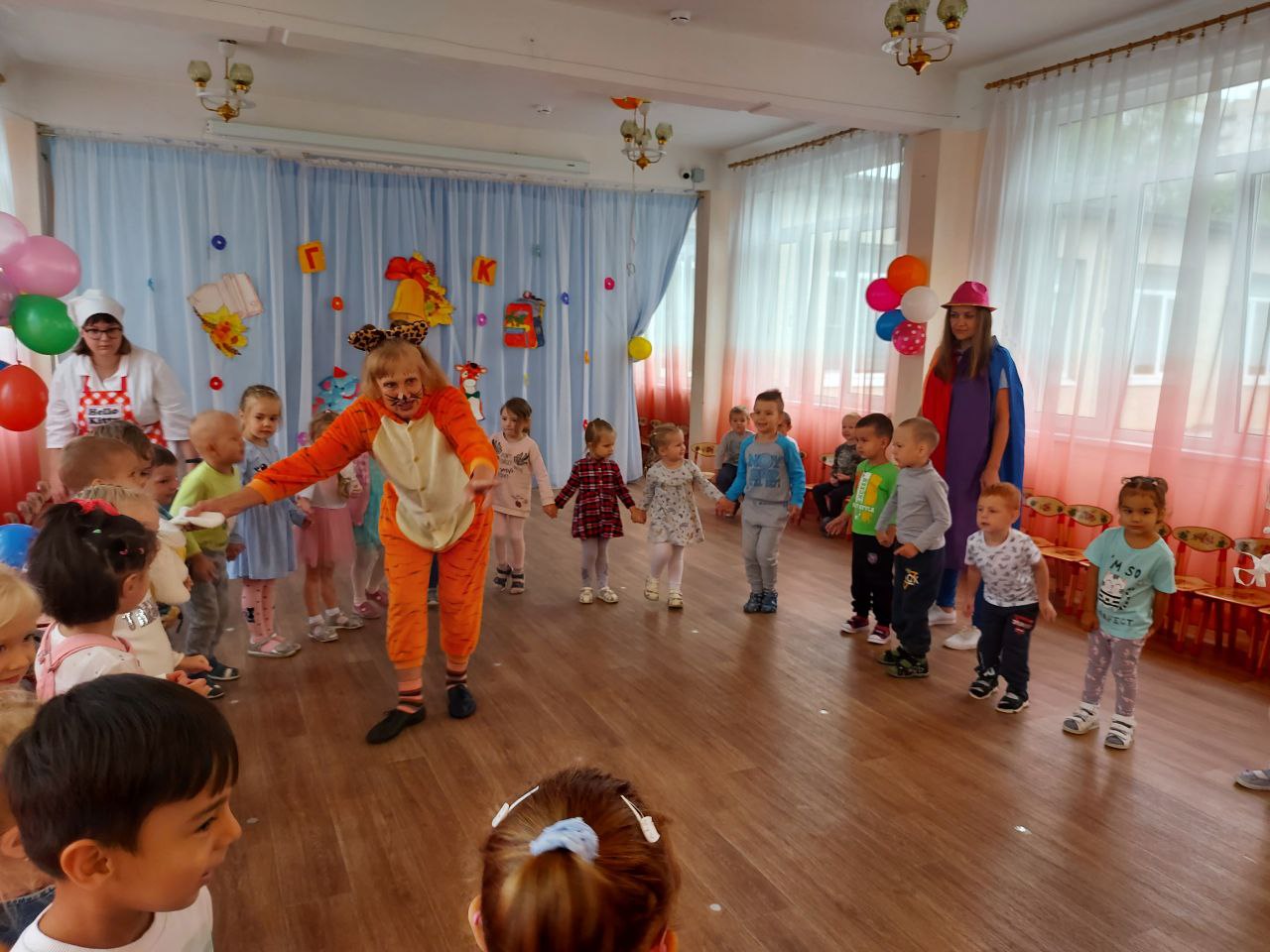 музыкально-спортивный праздник "День знаний!" музыкально-спортивный праздник "День знаний!"